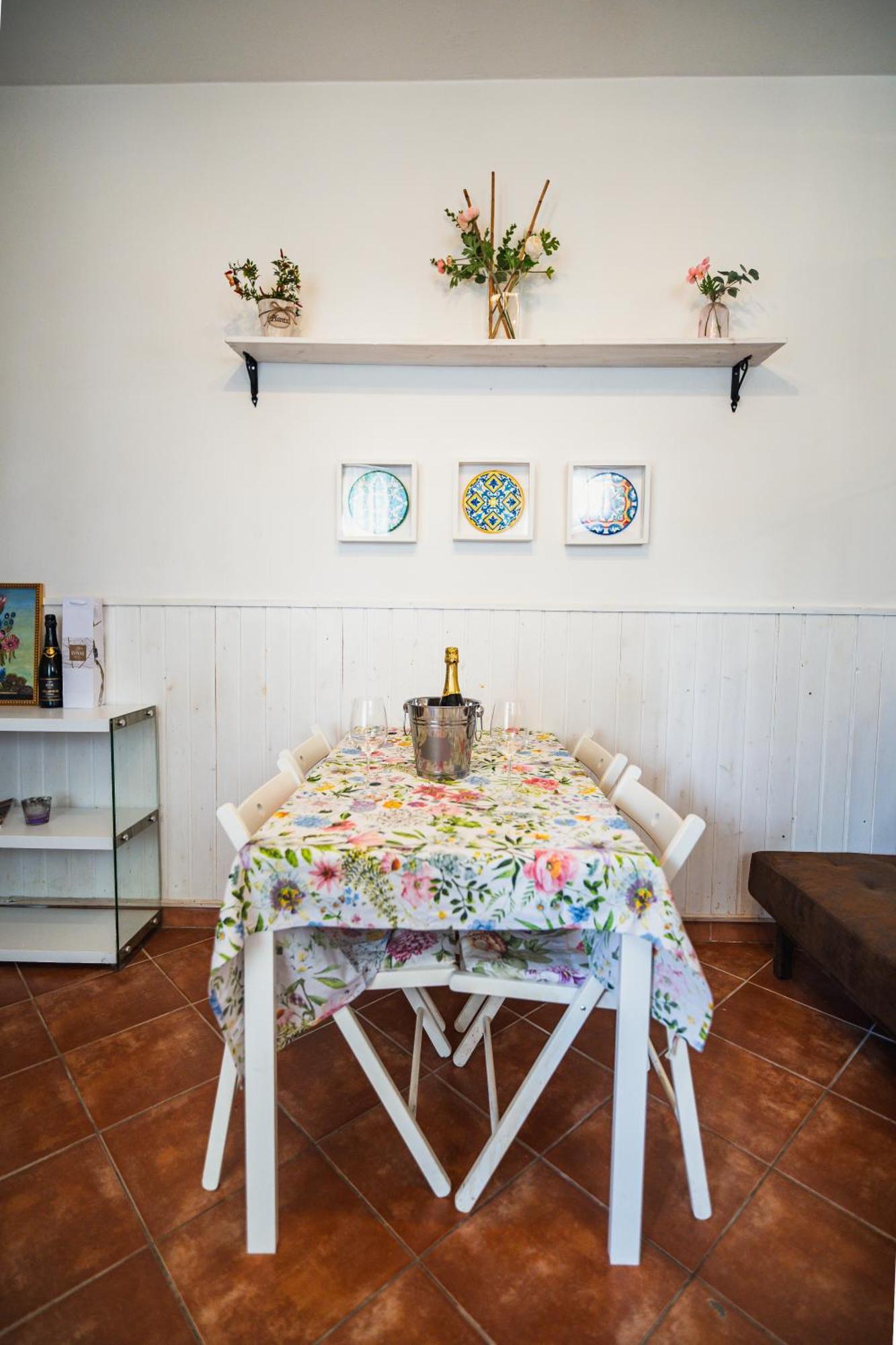 & 5 Terre Cozy Flat Ameglia